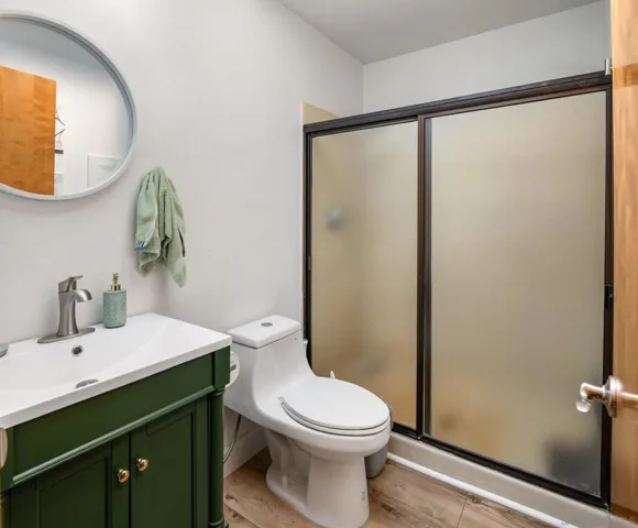 8647 Circle R Valley, Escondido, California 92026