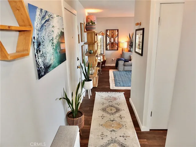 372 Carroll Park E E 406, Long Beach, California 90814