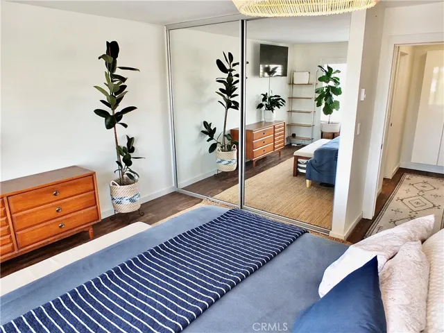 372 Carroll Park E E 406, Long Beach, California 90814