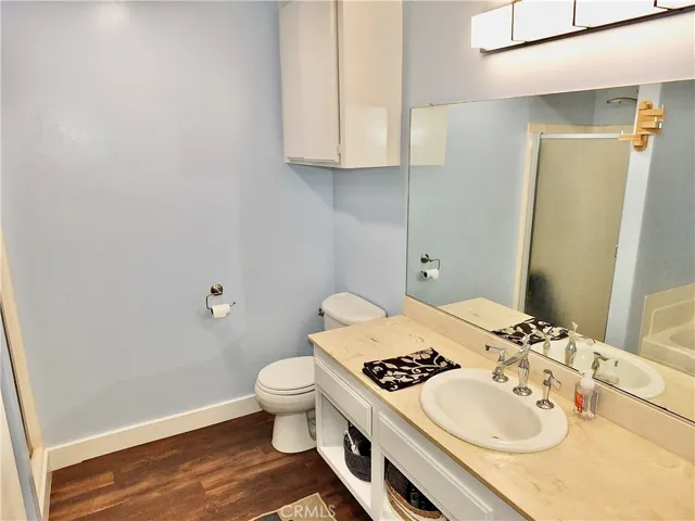 372 Carroll Park E E 406, Long Beach, California 90814