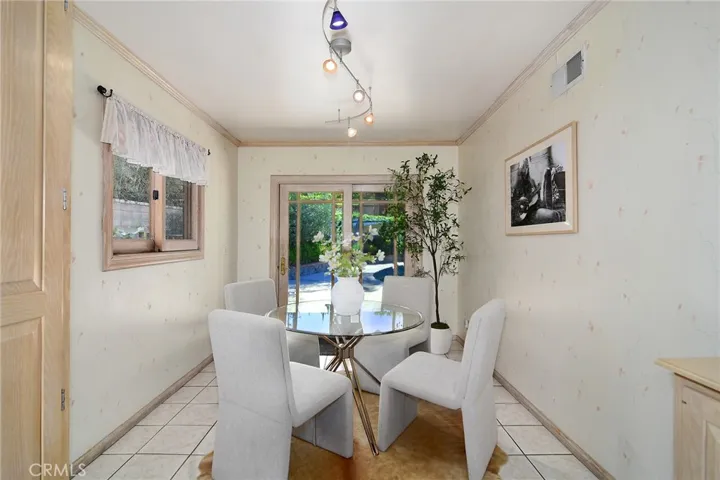 22548 Waterbury Street, Woodland Hills, California 91364