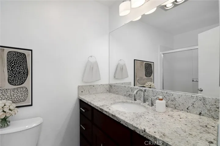 5400 Lindley Avenue 101, Encino, California 91316