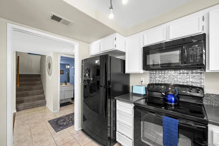 1311 Hawk Lane, El Cajon, California 92020
