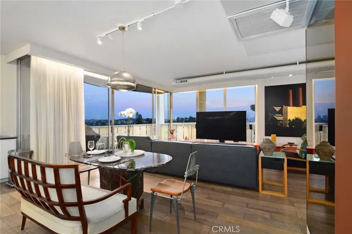 4411 Los Feliz Boulevard 1007, Los Angeles, California 90027