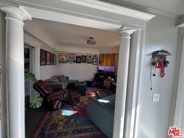 3225 Market Street, Oakland, California 94608