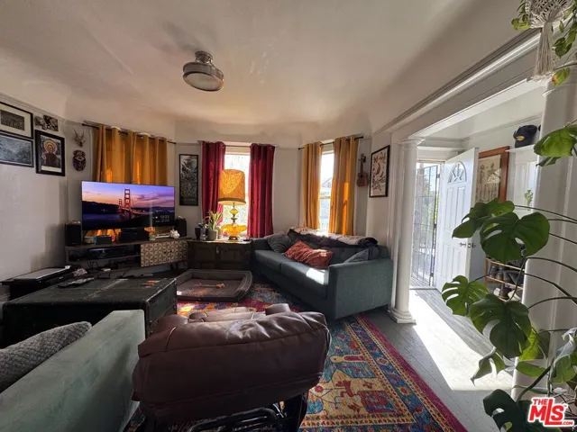 3225 Market Street, Oakland, California 94608