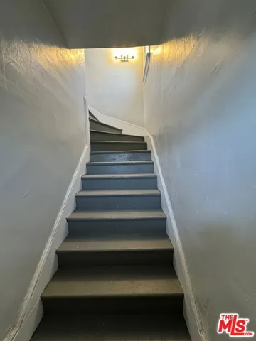3225 Market Street, Oakland, California 94608