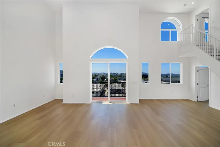 124 W Colorado 502, Glendale, California 91204