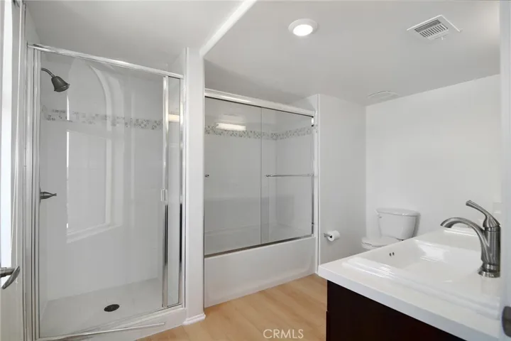 124 W Colorado 502, Glendale, California 91204