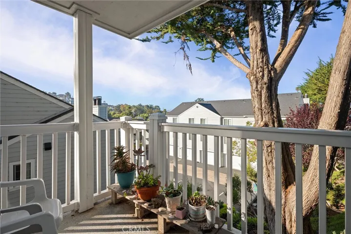 164 Cypress Avenue 15, Cayucos, California 93430