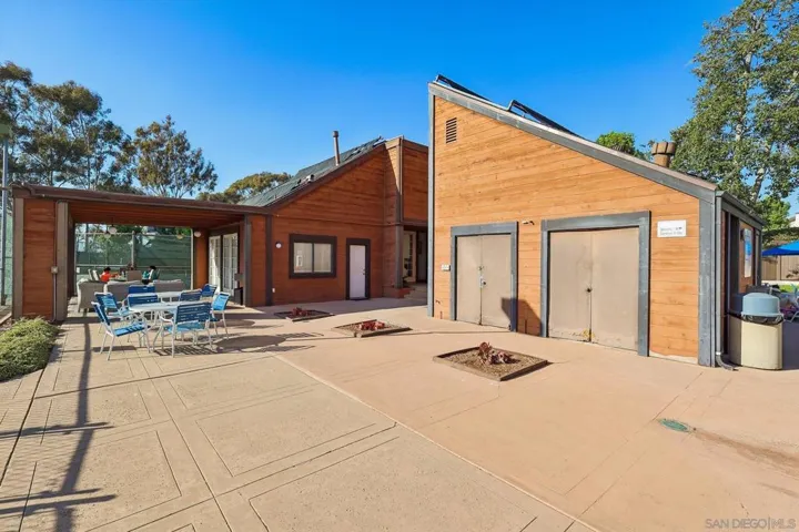 2275 Caminito Pajarito 174, San Diego, California 92107