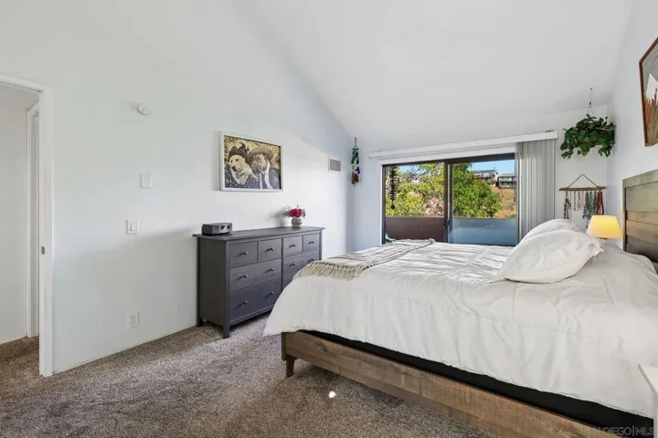 2275 Caminito Pajarito 174, San Diego, California 92107