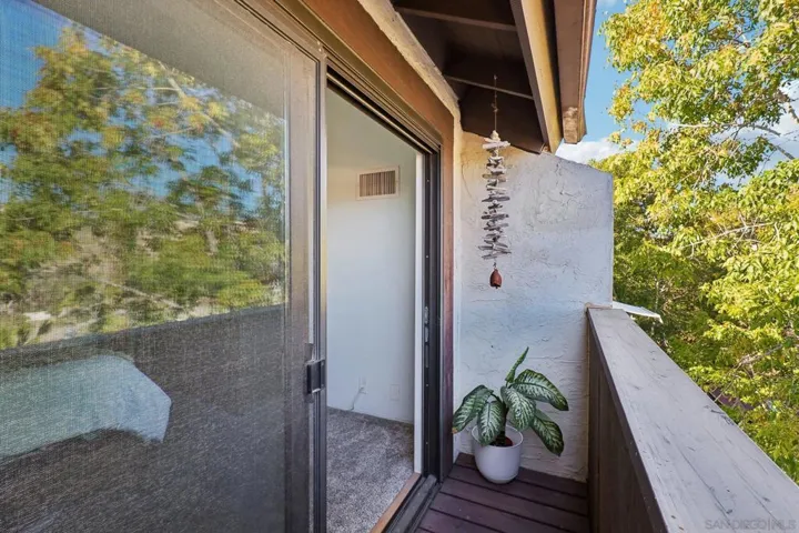 2275 Caminito Pajarito 174, San Diego, California 92107