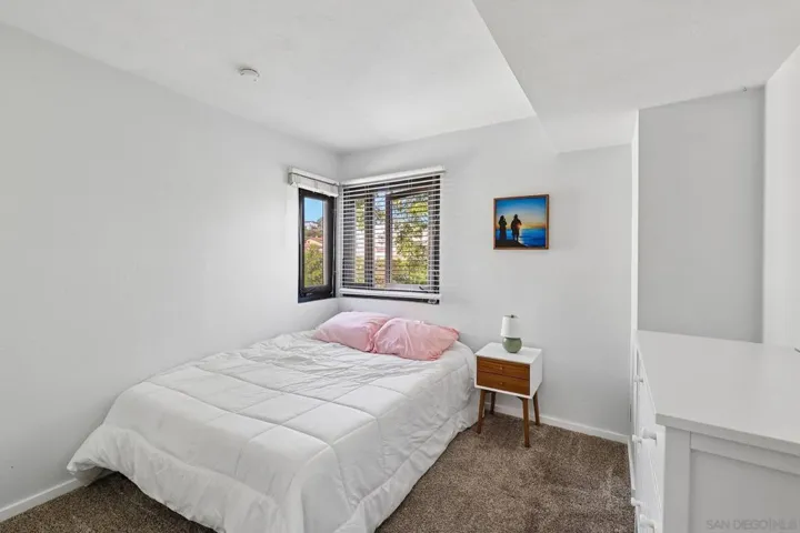 2275 Caminito Pajarito 174, San Diego, California 92107