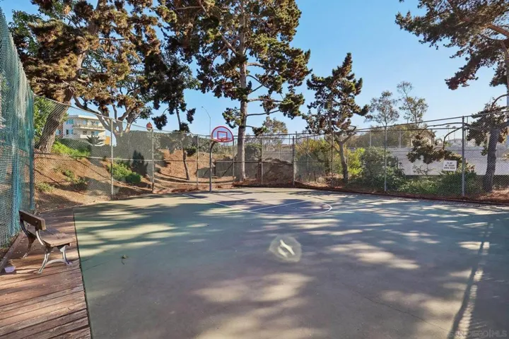 2275 Caminito Pajarito 174, San Diego, California 92107