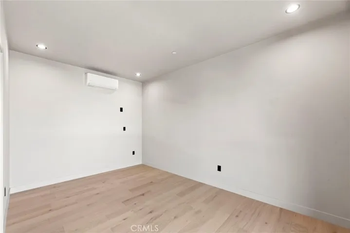 354 N Breed, Los Angeles, California 90033