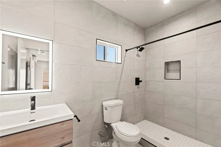 354 N Breed, Los Angeles, California 90033