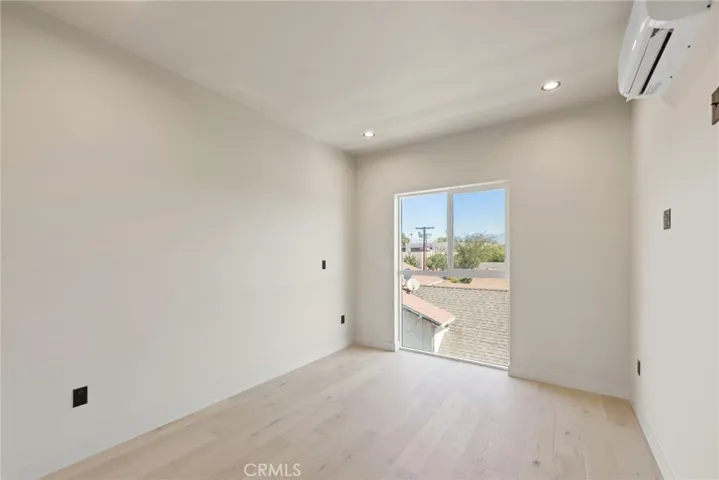 354 N Breed, Los Angeles, California 90033