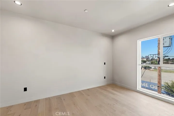 354 N Breed, Los Angeles, California 90033