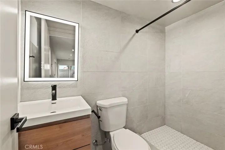 354 N Breed, Los Angeles, California 90033