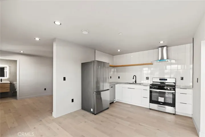 354 N Breed, Los Angeles, California 90033