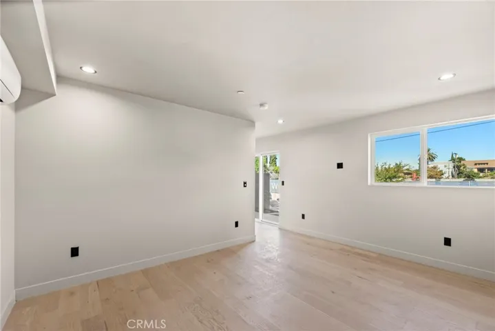 354 N Breed, Los Angeles, California 90033