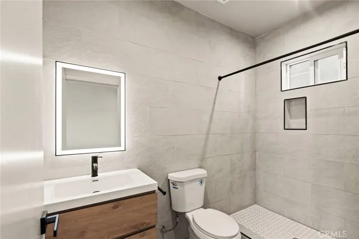 354 N Breed, Los Angeles, California 90033