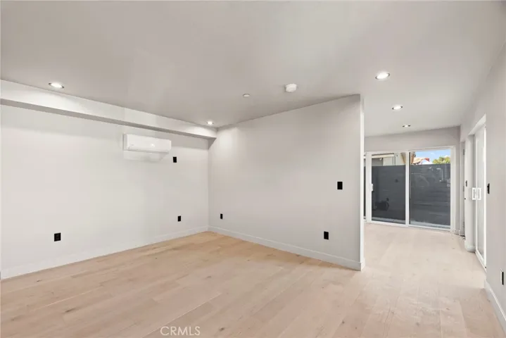 354 N Breed, Los Angeles, California 90033
