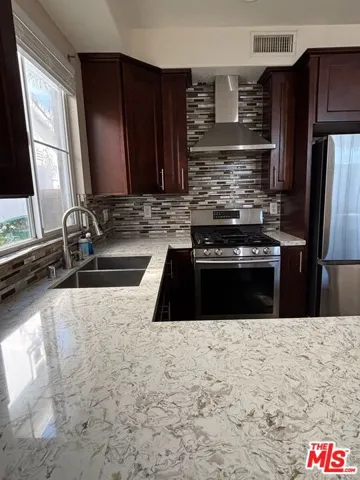 214 E Port Hueneme Road, Port Hueneme, California 93041