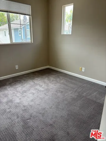 214 E Port Hueneme Road, Port Hueneme, California 93041