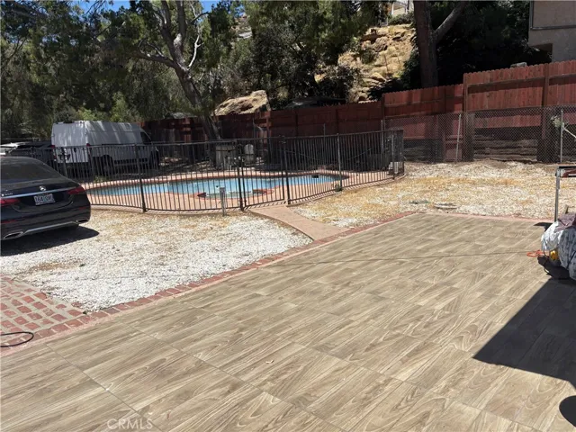 107 Ventura Way, Chatsworth, California 91311