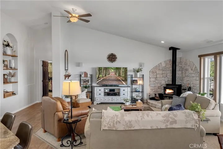 23355 Cuyama, Apple Valley, California 92307