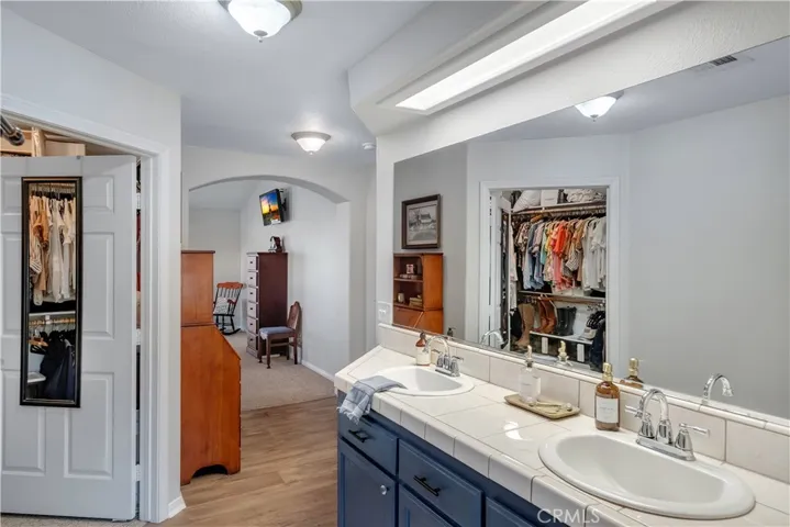 23355 Cuyama, Apple Valley, California 92307