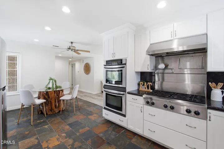 Kitchen (1)