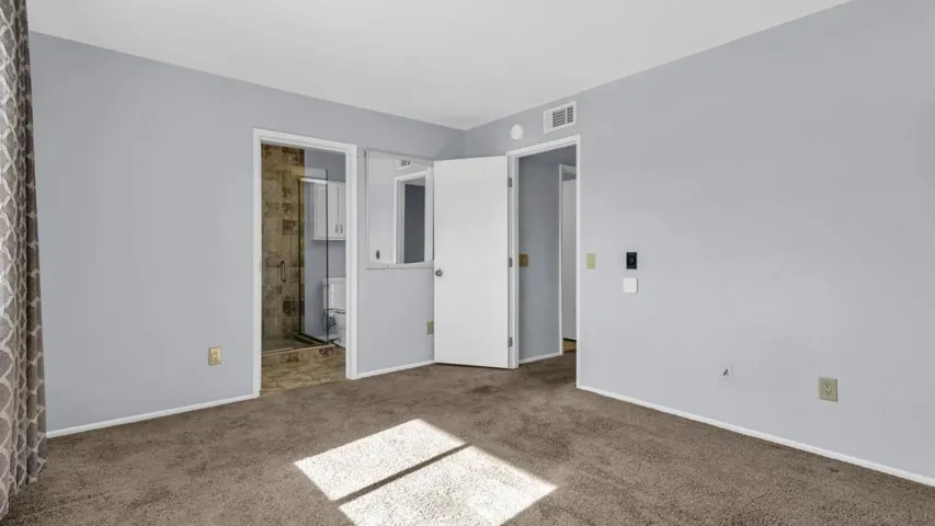 20-web-or-mls-Were Focused 2266 E Via Es