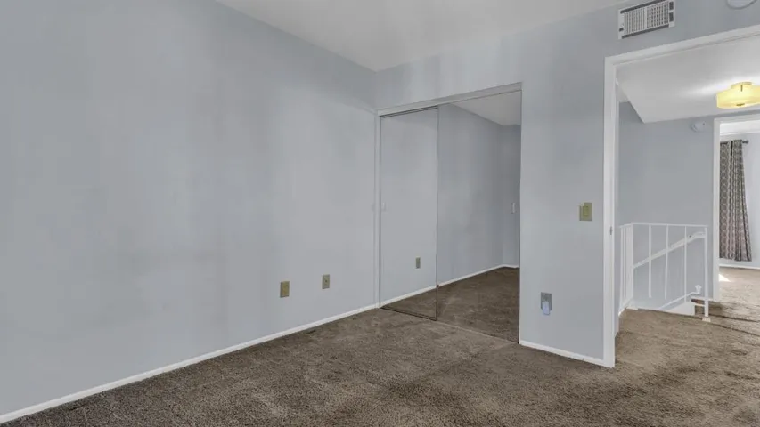 26-web-or-mls-Were Focused 2266 E Via Es