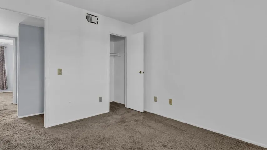 30-web-or-mls-Were Focused 2266 E Via Es