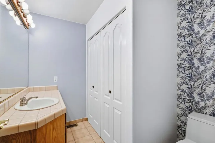 360 Carrera Circle, Aptos, California 95003