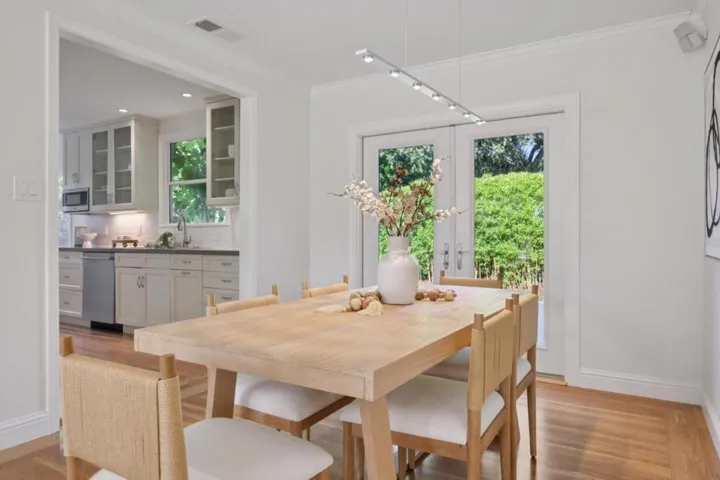 1004 Del Norte Avenue, Menlo Park, California 94025