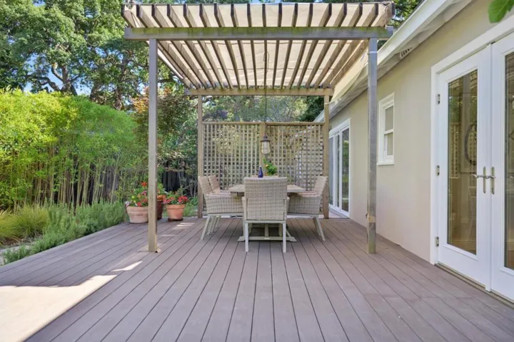 1004 Del Norte Avenue, Menlo Park, California 94025