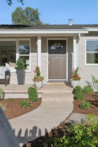 1004 Del Norte Avenue, Menlo Park, California 94025