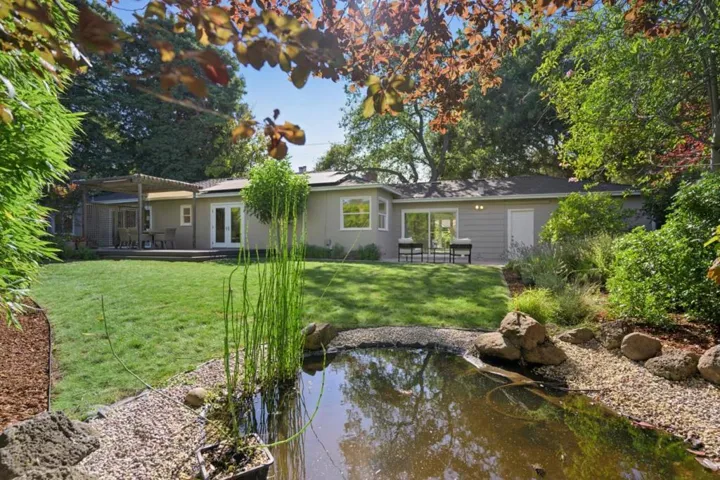 1004 Del Norte Avenue, Menlo Park, California 94025