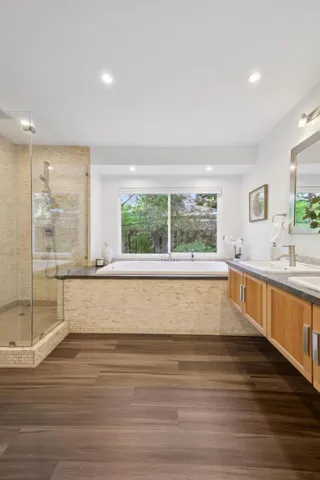 1004 Del Norte Avenue, Menlo Park, California 94025