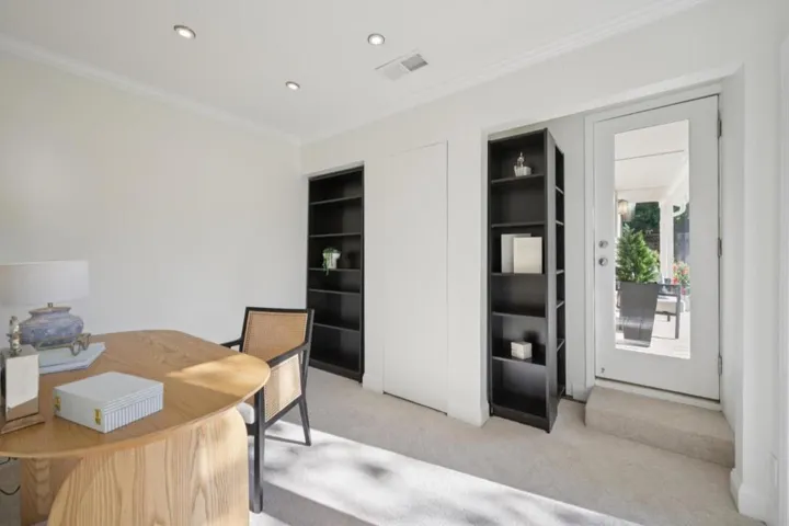 1004 Del Norte Avenue, Menlo Park, California 94025