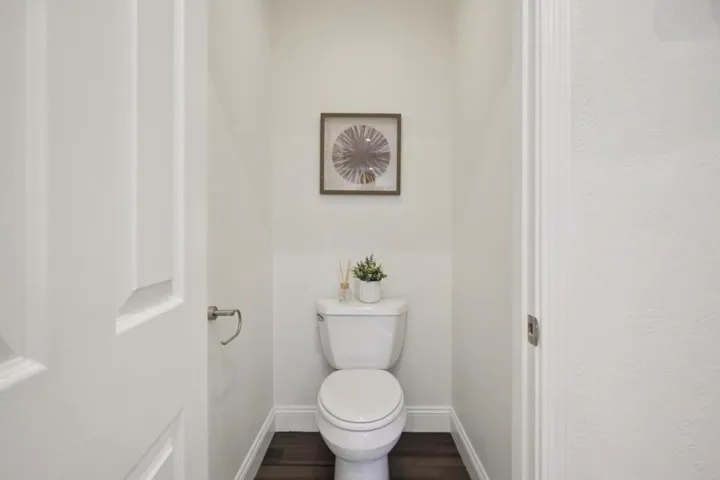 1004 Del Norte Avenue, Menlo Park, California 94025