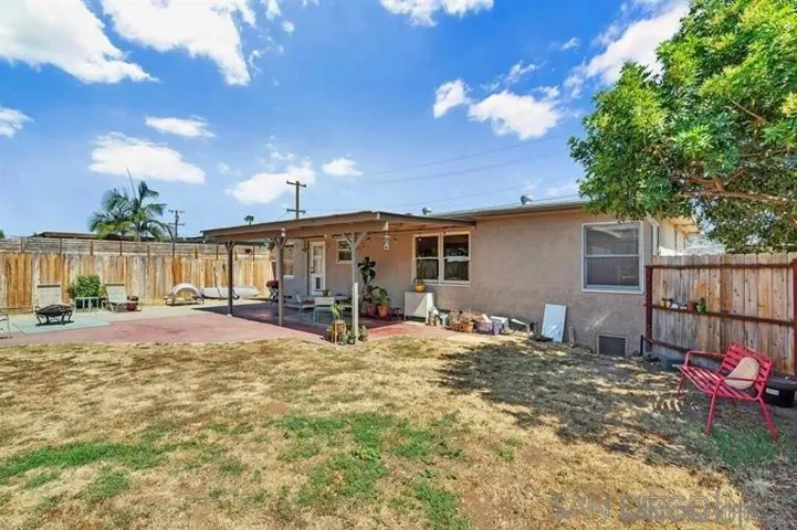 6465 Julie, San Diego, California 92115