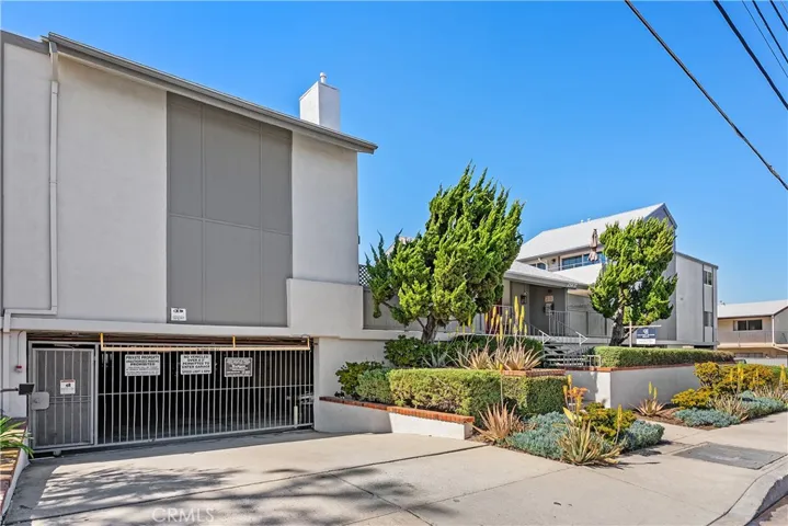 Garage Entry