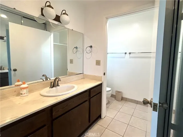 Primary Ensuite *lighting edited using AI*