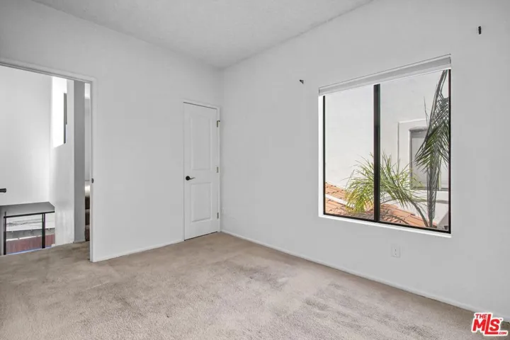 3665 Empire Drive 7, Los Angeles, California 90034