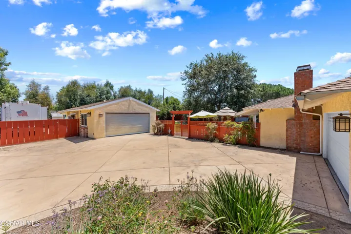RV, Guest and Main house
